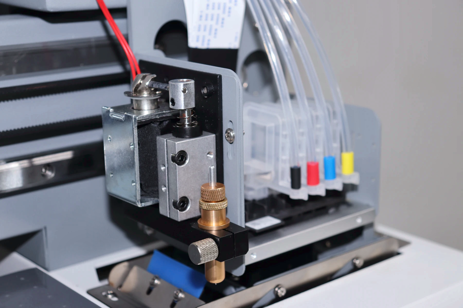 Printing and blade assembly